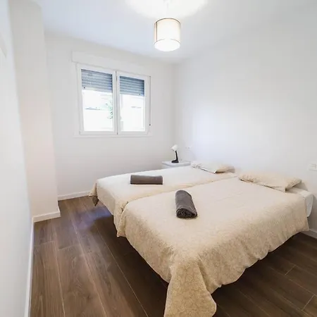2bdr New With Pool Apartamento *